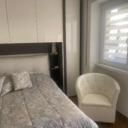 بيت ضيافة Immenso Prestige House روما